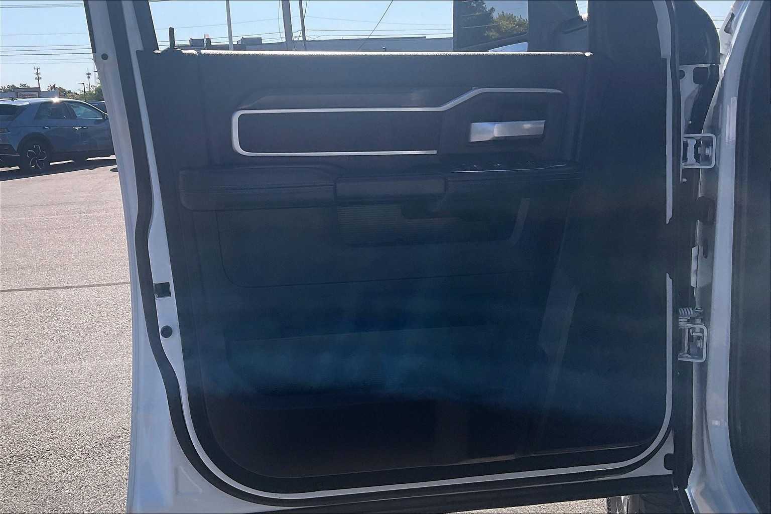 2024 Ram 2500 Big Horn - Photo 9