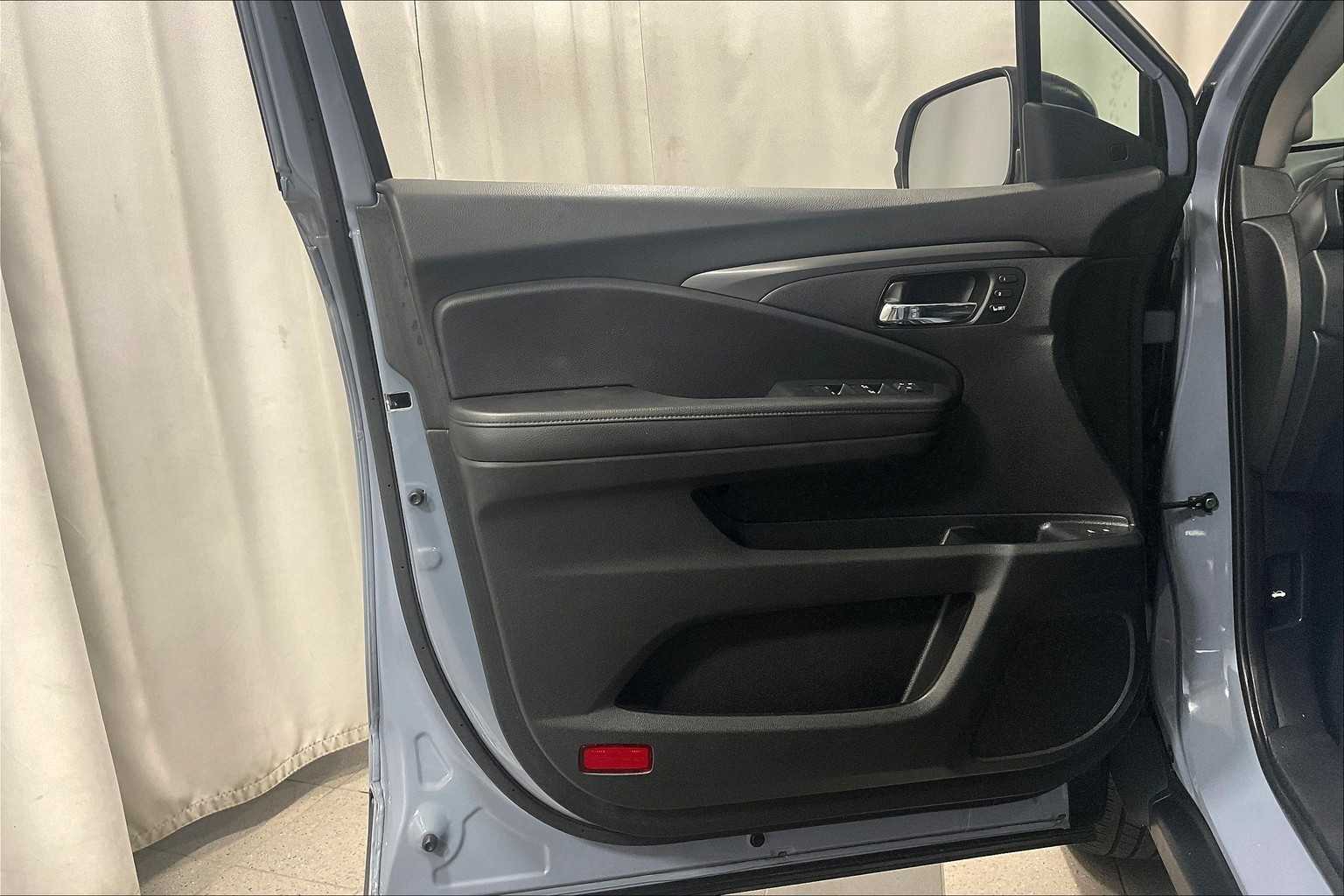 2022 Honda Pilot Special Edition - Photo 9