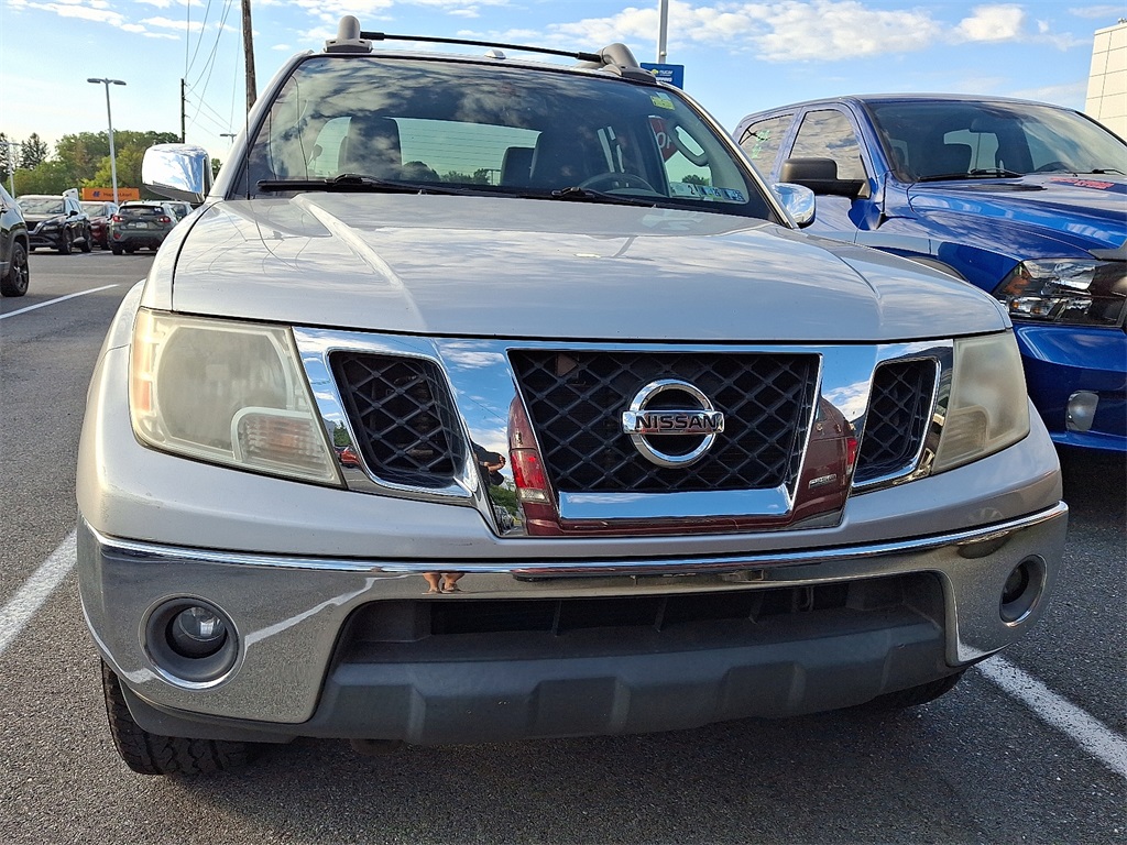 2011 Nissan Frontier SL - Photo 2