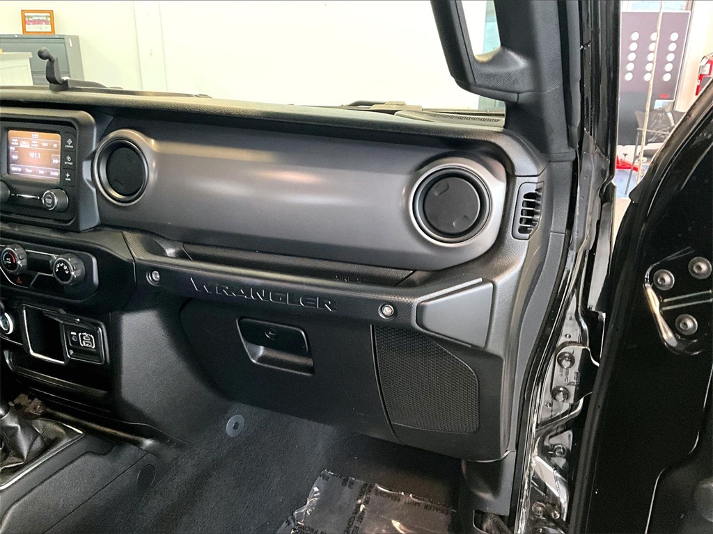 2021 Jeep Wrangler Unlimited Sport - Photo 13