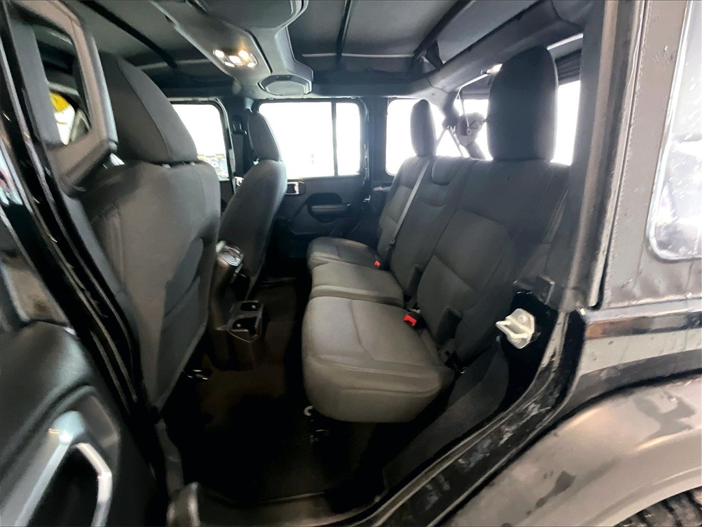 2021 Jeep Wrangler Unlimited Sport - Photo 15