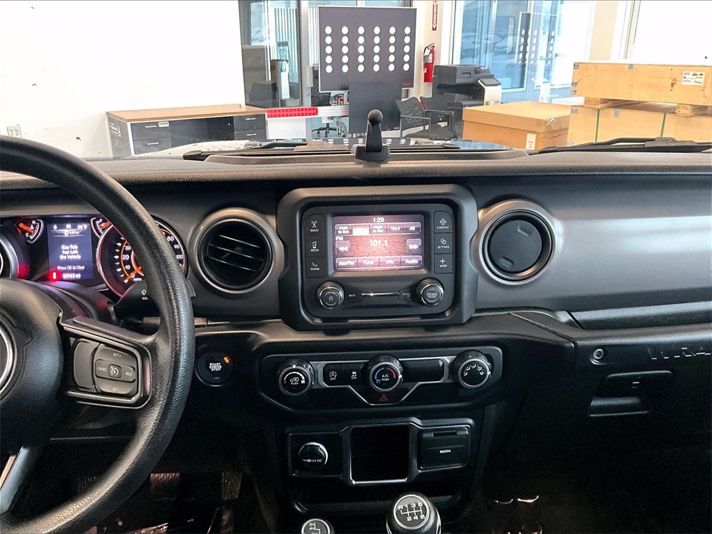 2021 Jeep Wrangler Unlimited Sport - Photo 18
