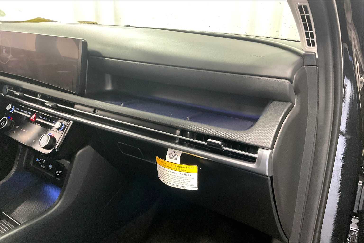 2025 Hyundai Tucson Hybrid SEL Convenience - Photo 13