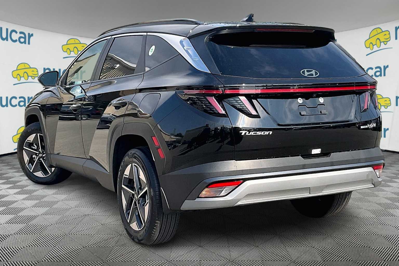 2025 Hyundai Tucson Hybrid SEL Convenience - Photo 4