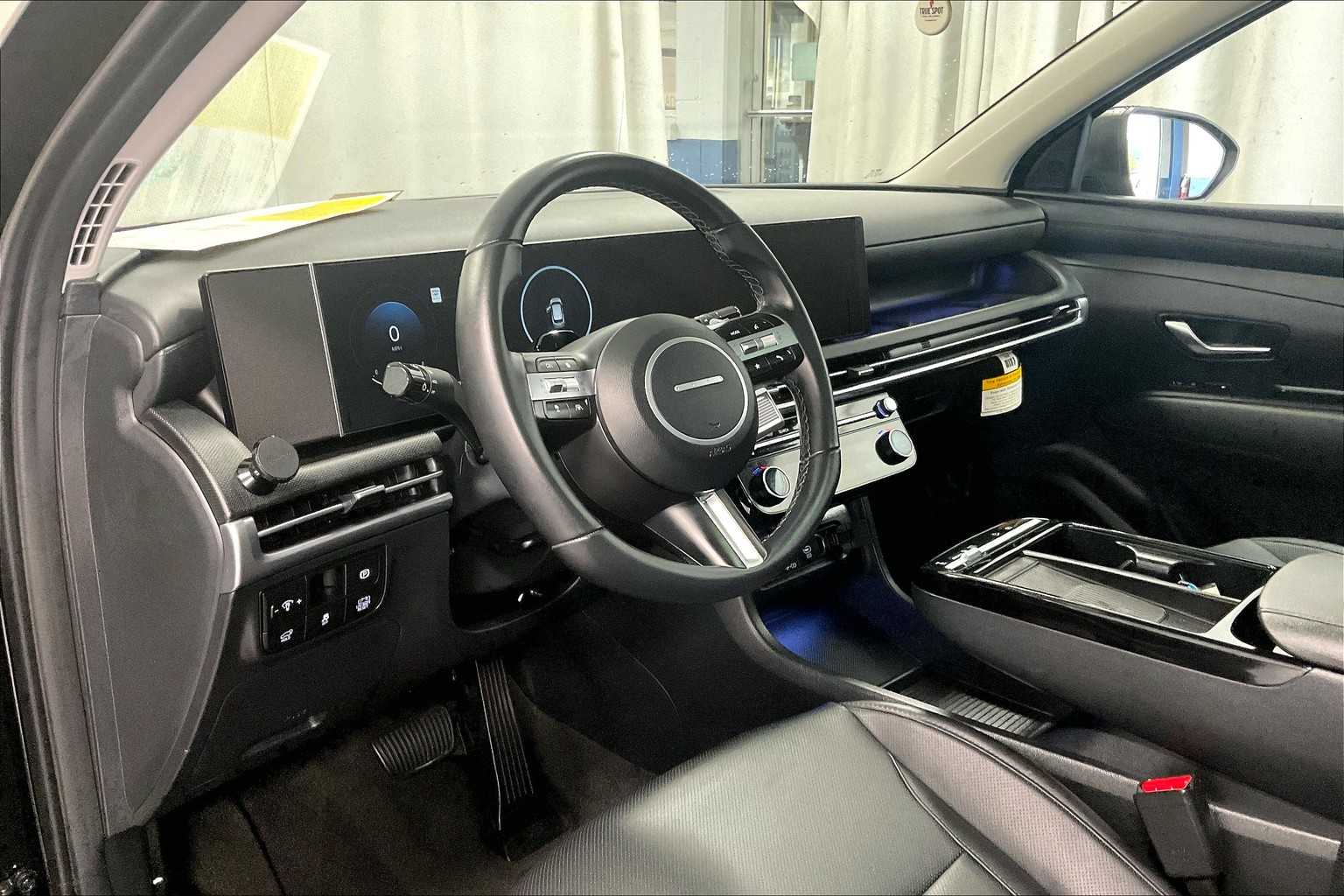 2025 Hyundai Tucson Hybrid SEL Convenience - Photo 8