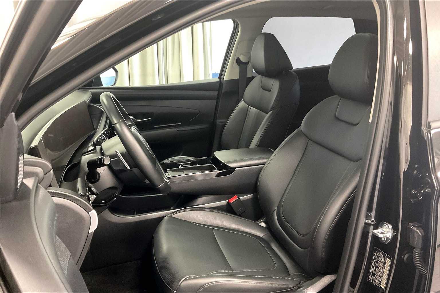 2025 Hyundai Tucson Hybrid SEL Convenience - Photo 10
