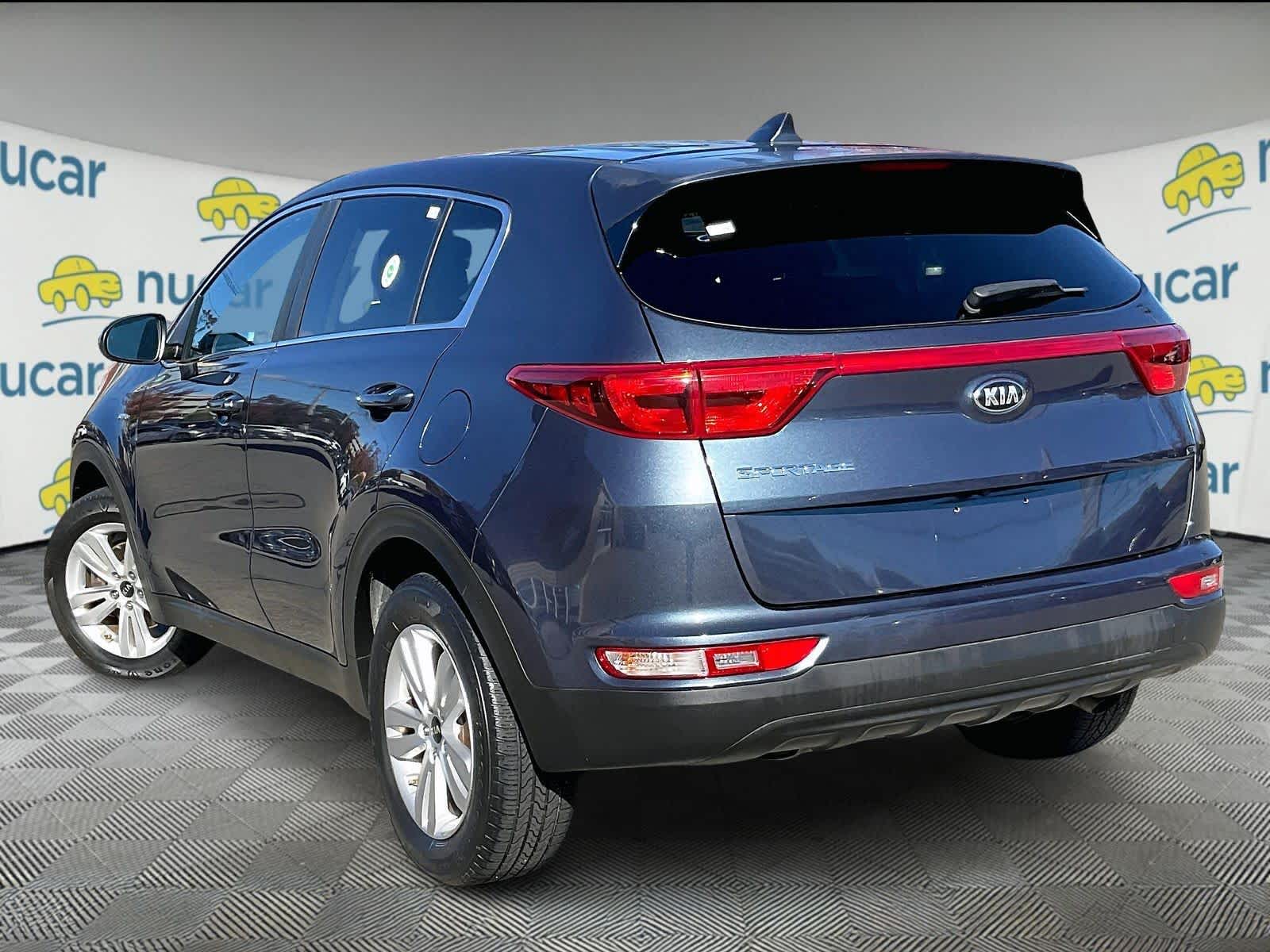 2017 Kia Sportage LX - Photo 4