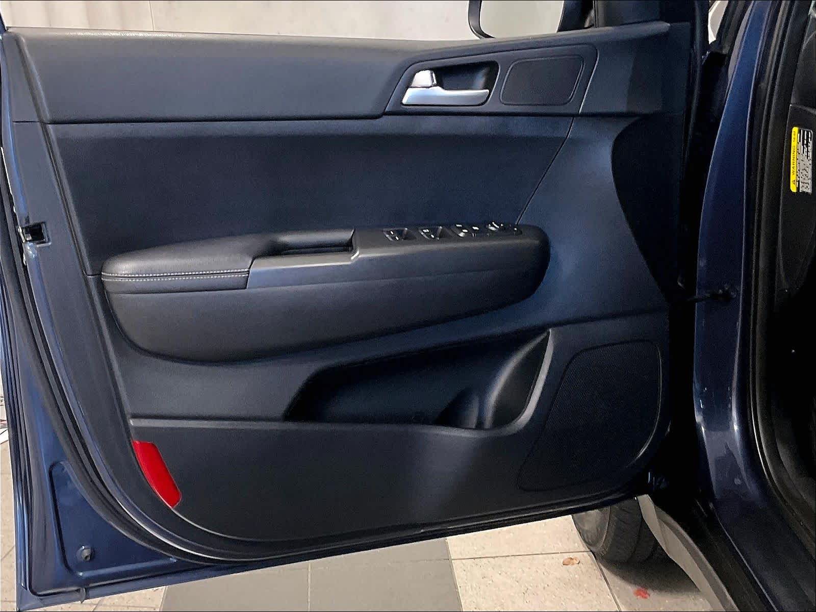 2017 Kia Sportage LX - Photo 9