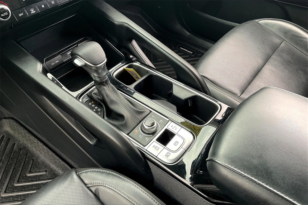 2022 Kia Telluride LX - Photo 19