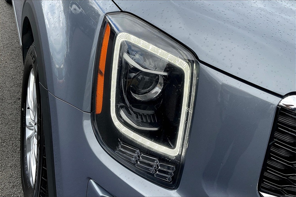 2022 Kia Telluride LX - Photo 29