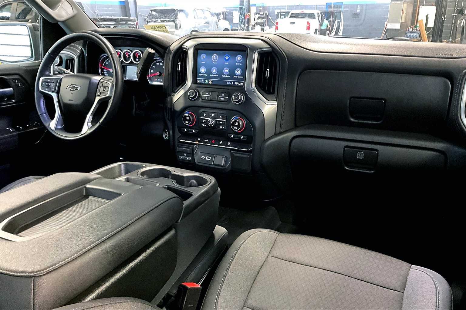 2021 Chevrolet Silverado 1500 RST - Photo 14
