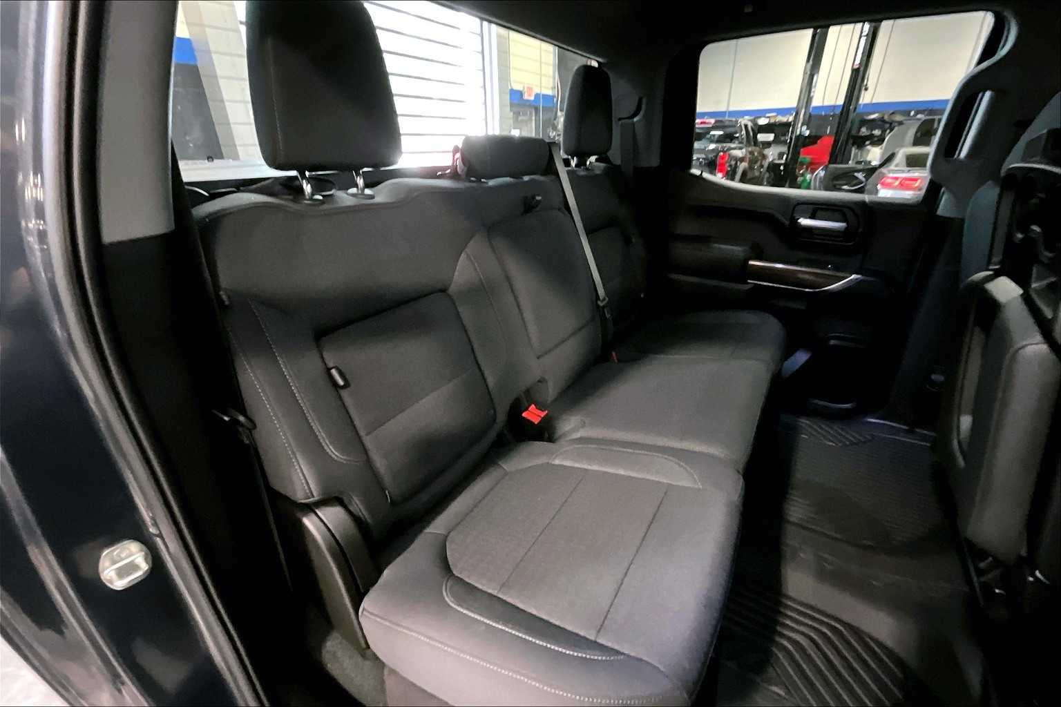 2021 Chevrolet Silverado 1500 RST - Photo 16