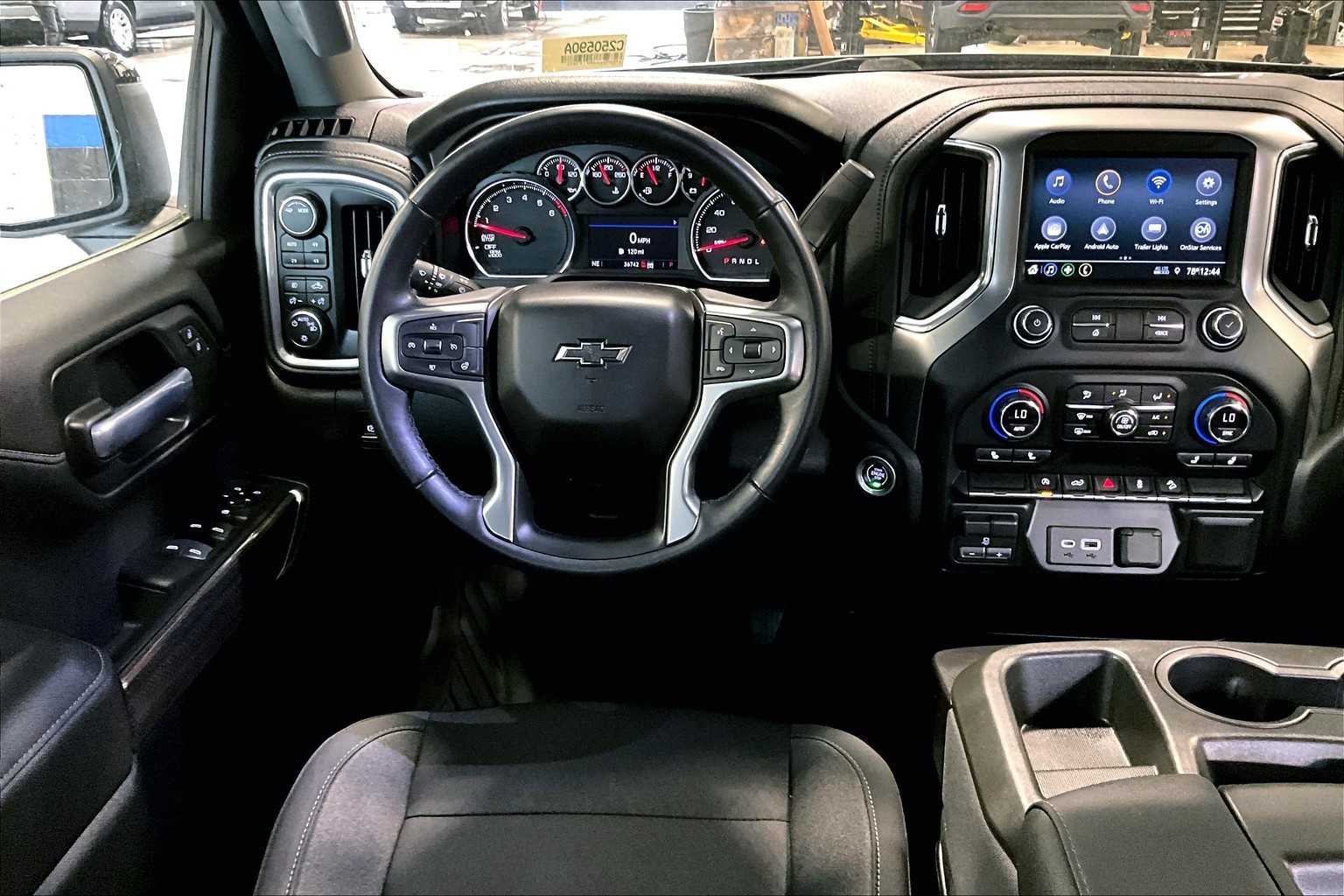 2021 Chevrolet Silverado 1500 RST - Photo 17