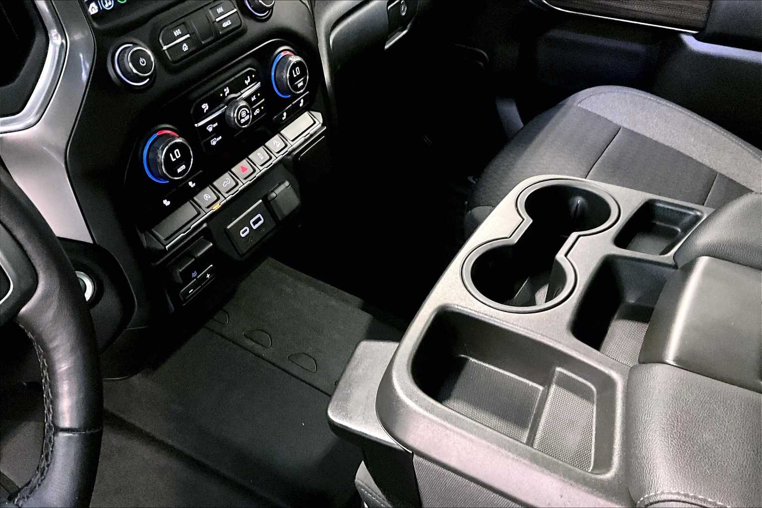 2021 Chevrolet Silverado 1500 RST - Photo 20