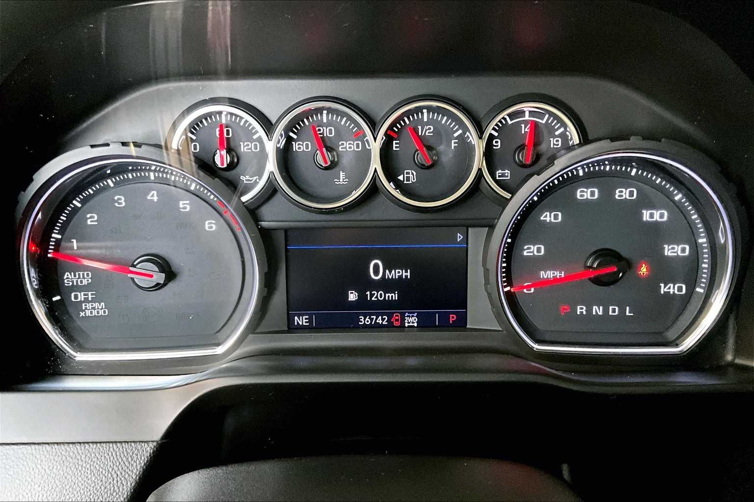 2021 Chevrolet Silverado 1500 RST - Photo 25