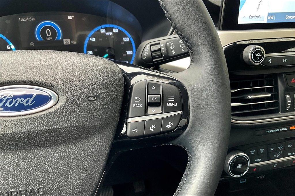2022 Ford Escape SE - Photo 23