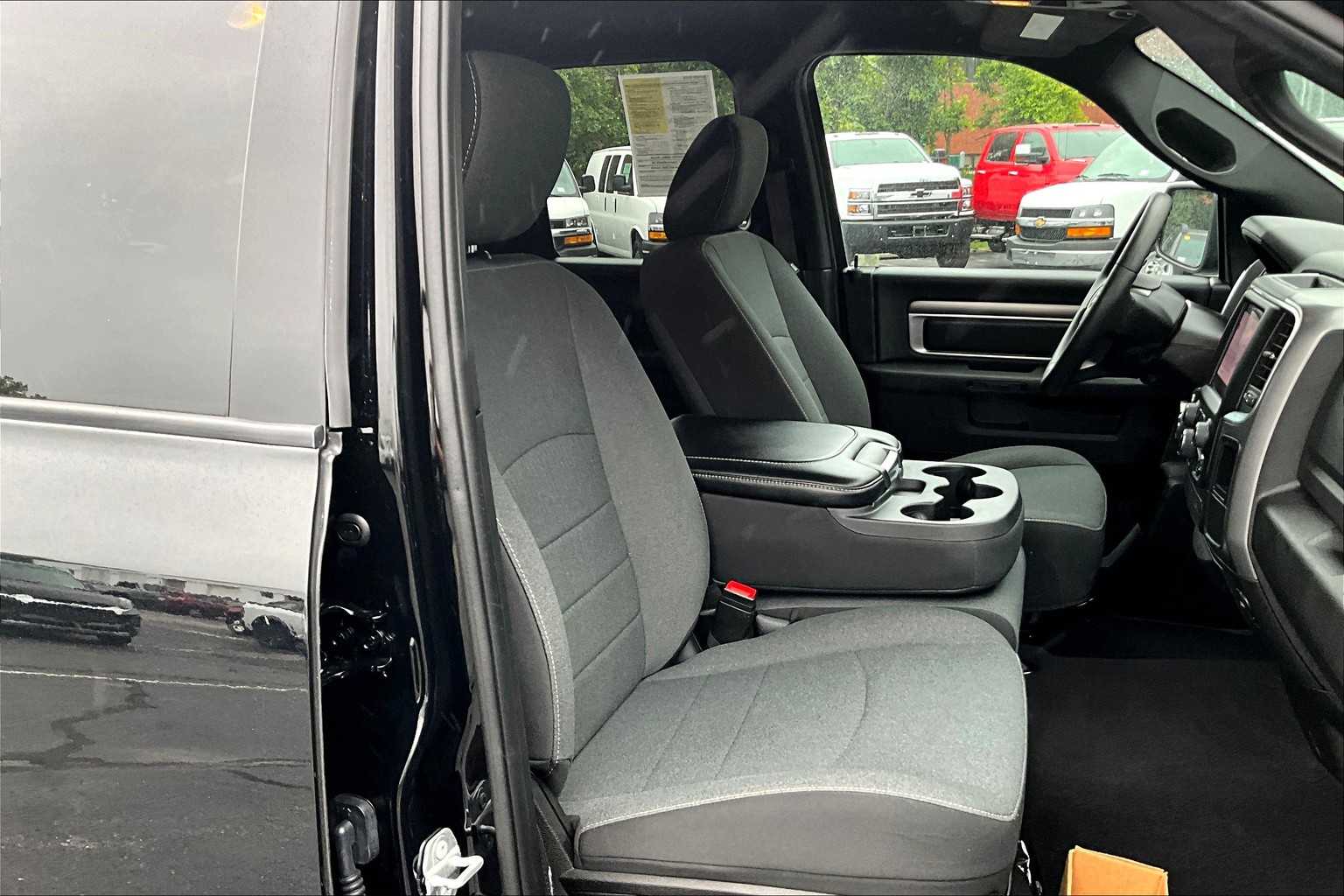 2022 Ram 1500 Classic Warlock - Photo 11