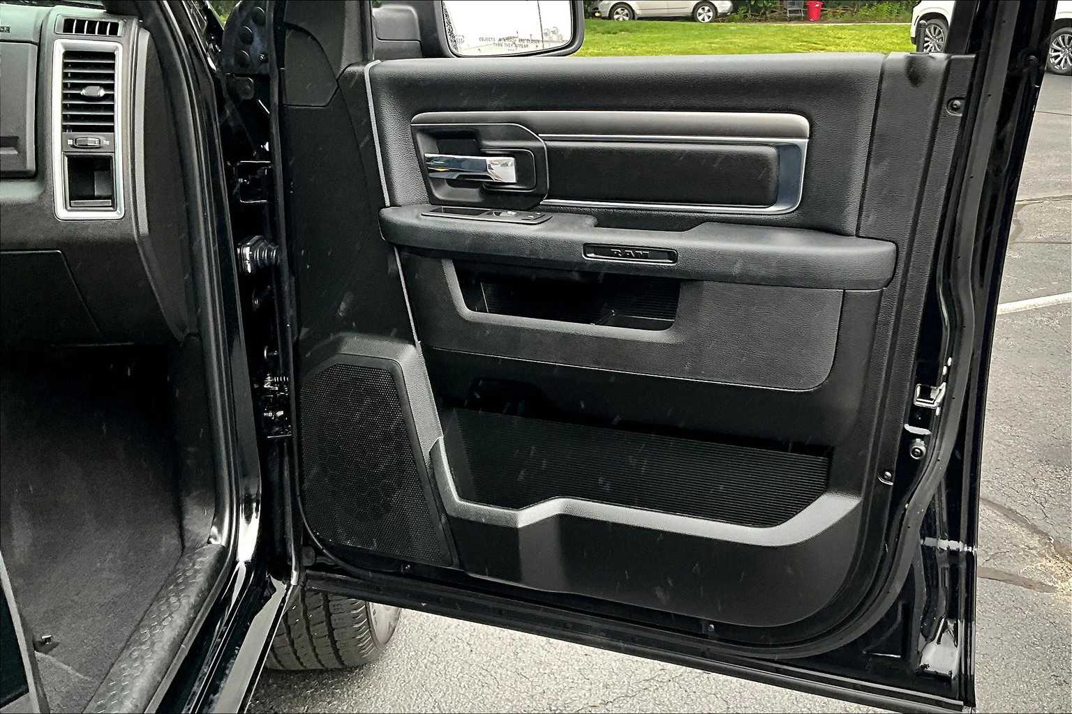 2022 Ram 1500 Classic Warlock - Photo 12