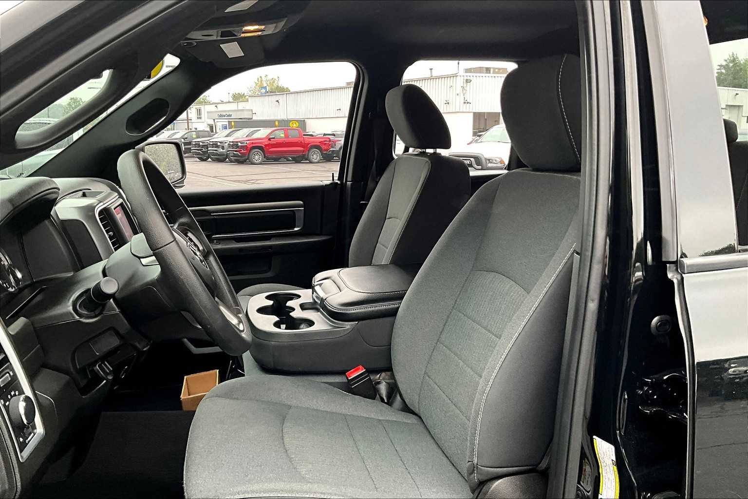 2022 Ram 1500 Classic Warlock - Photo 10