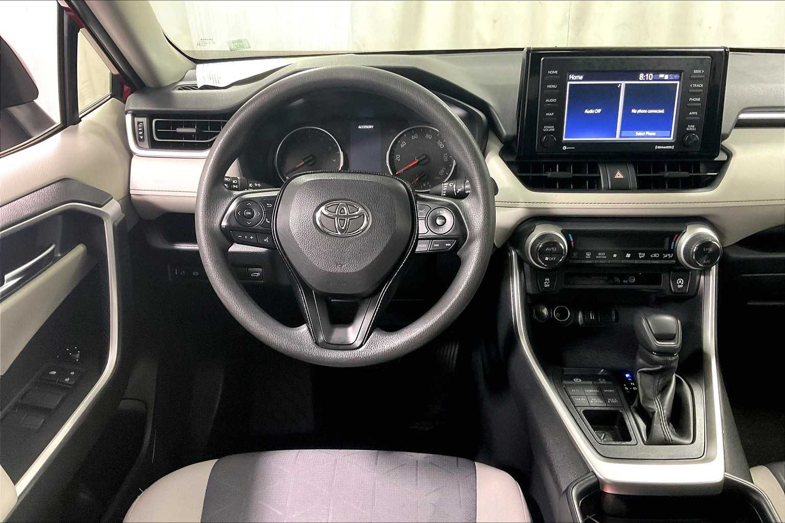 2021 Toyota RAV4 XLE Premium - Photo 17