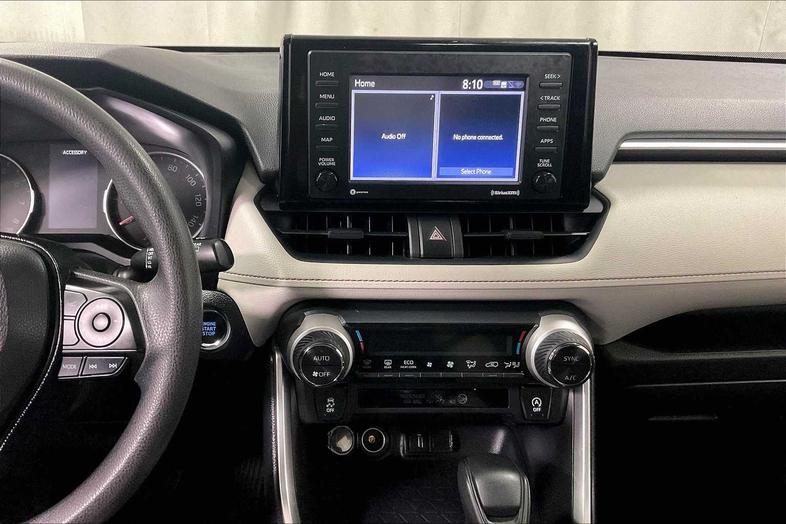 2021 Toyota RAV4 XLE Premium - Photo 18