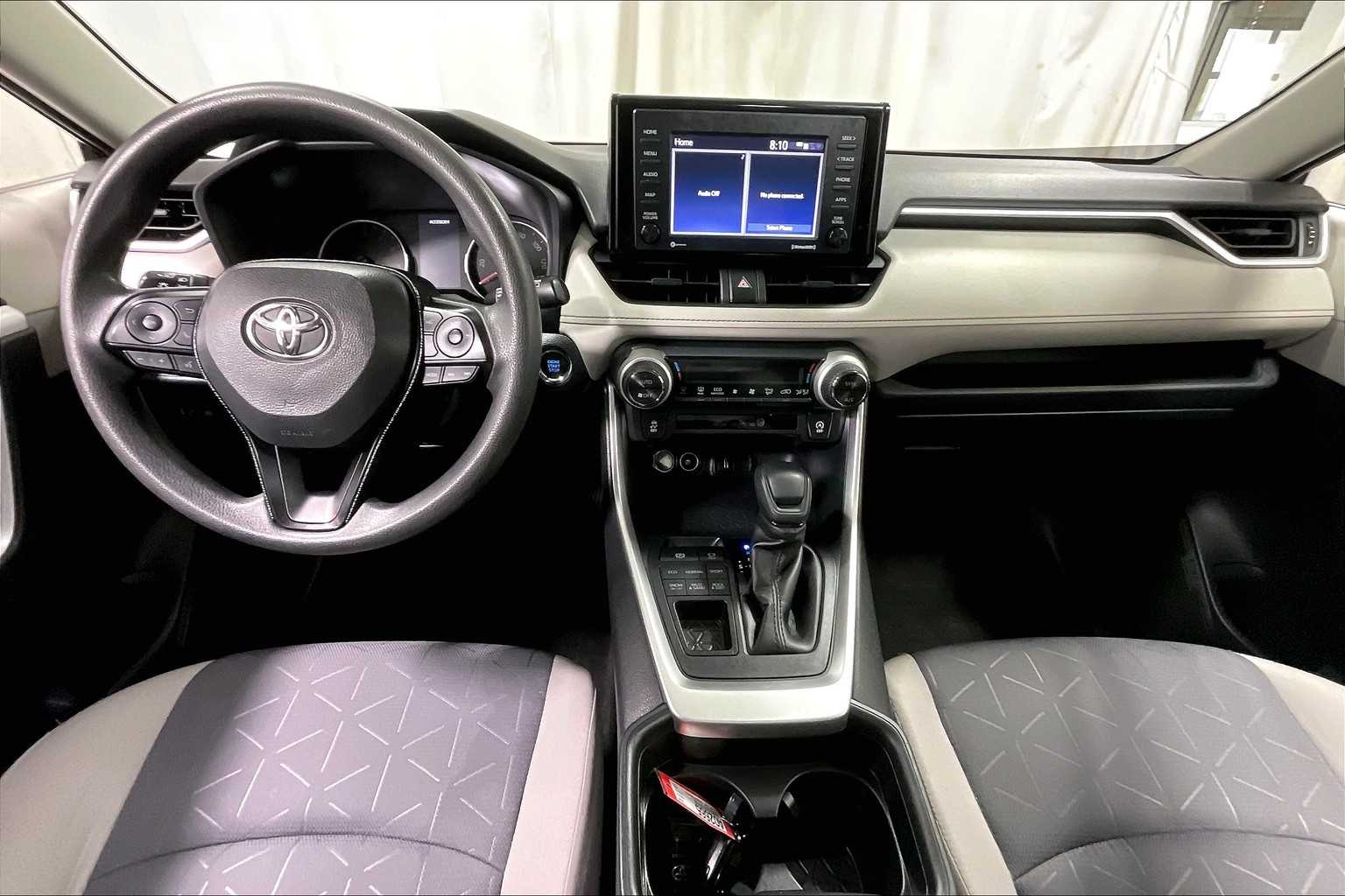 2021 Toyota RAV4 XLE Premium - Photo 21