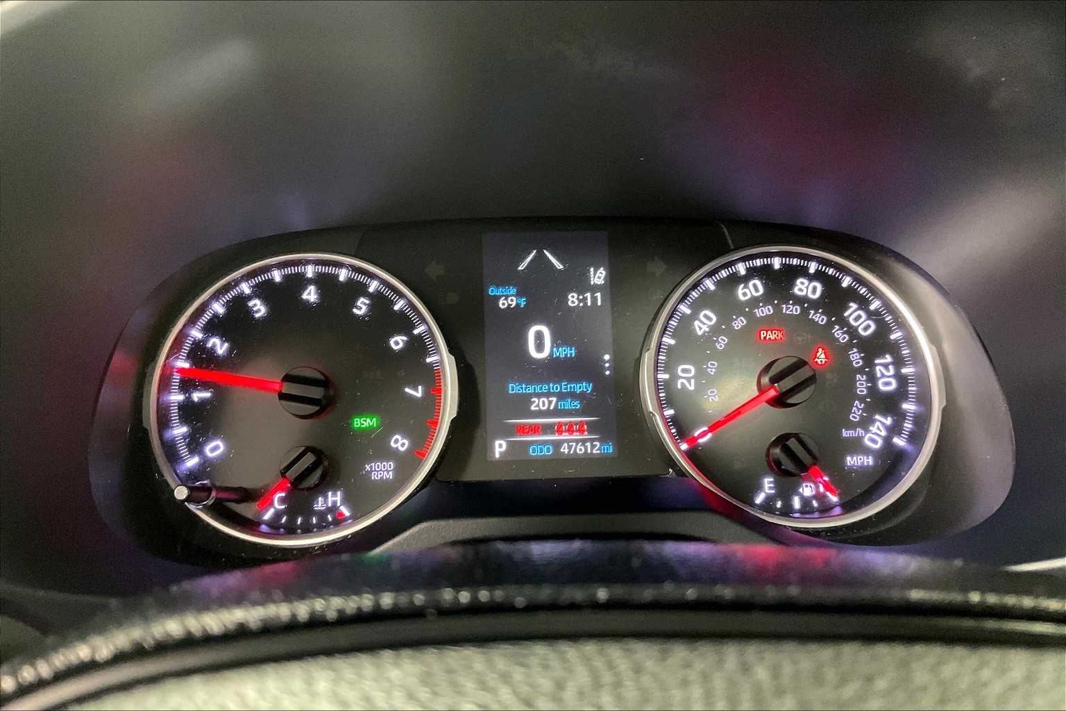 2021 Toyota RAV4 XLE Premium - Photo 25