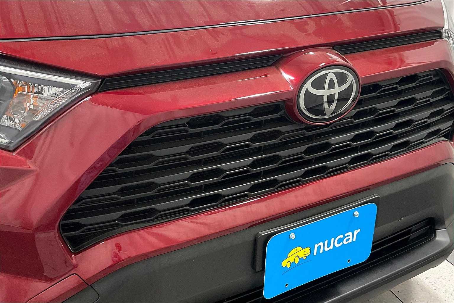 2021 Toyota RAV4 XLE Premium - Photo 32