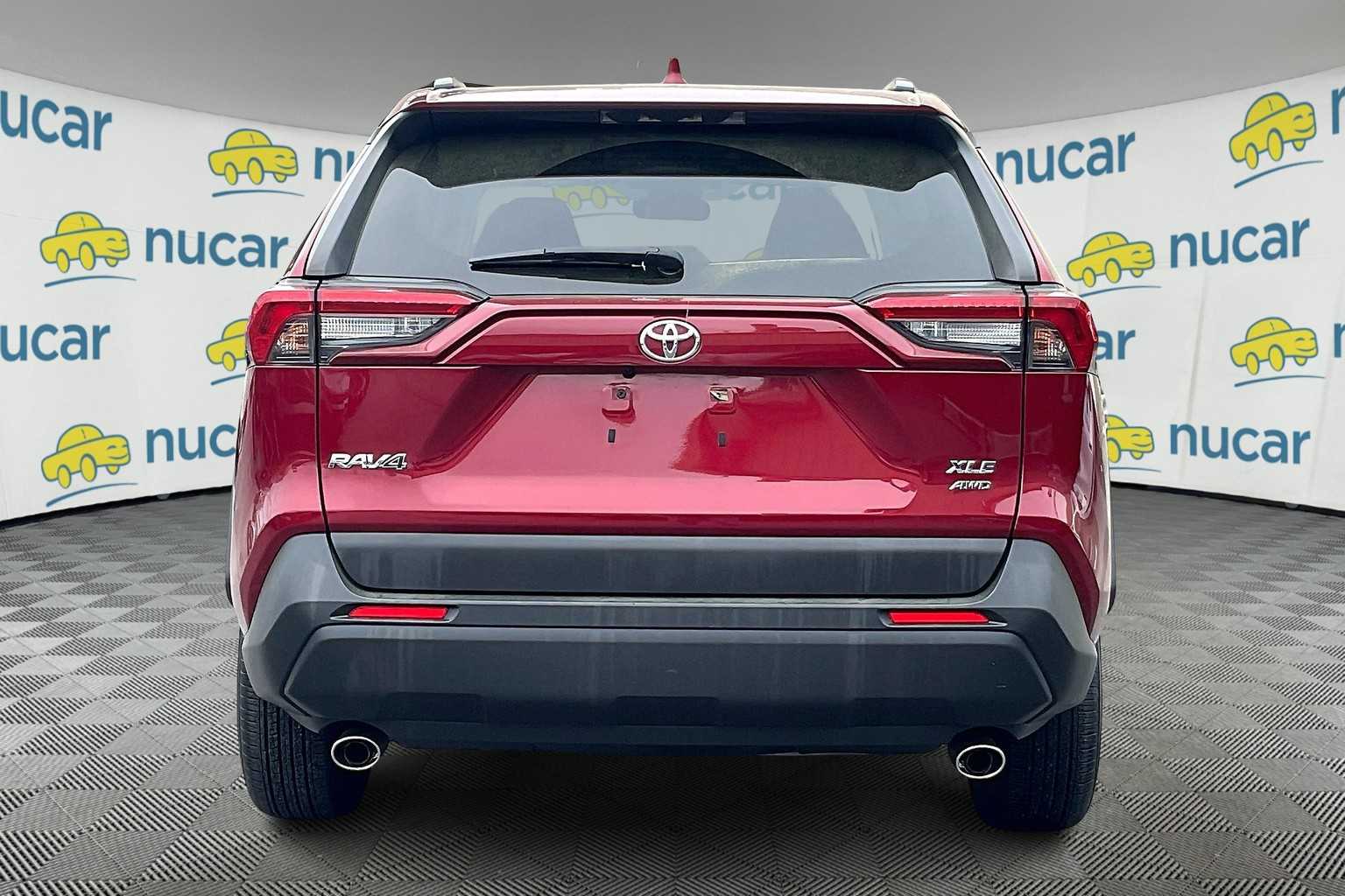 2021 Toyota RAV4 XLE Premium - Photo 5