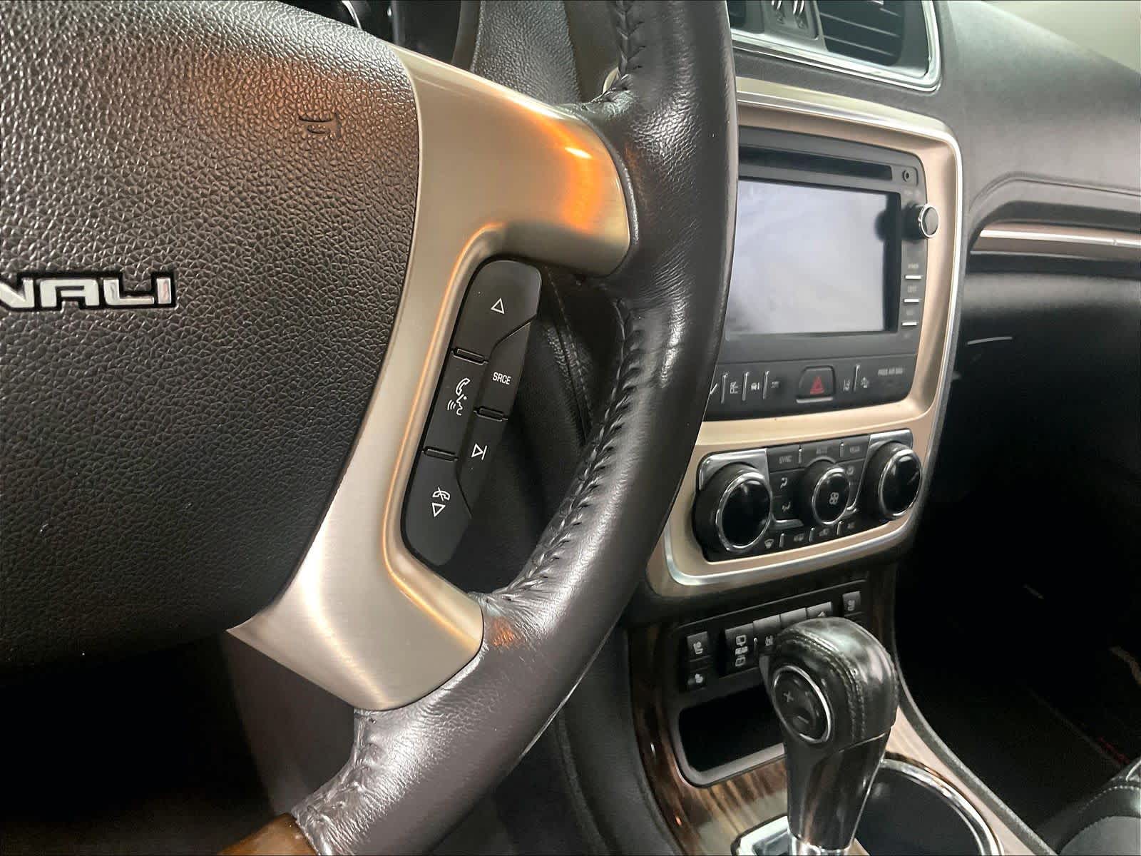 2014 GMC Acadia Denali - Photo 25