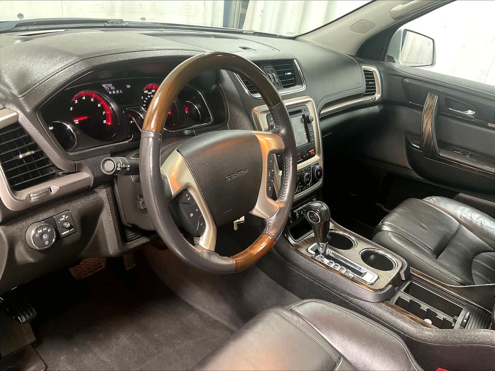 2014 GMC Acadia Denali - Photo 8