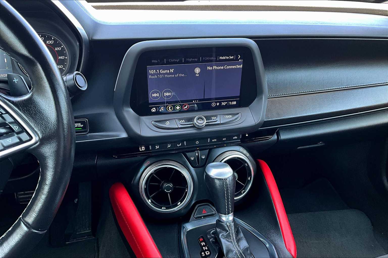 2021 Chevrolet Camaro 1LT - Photo 17