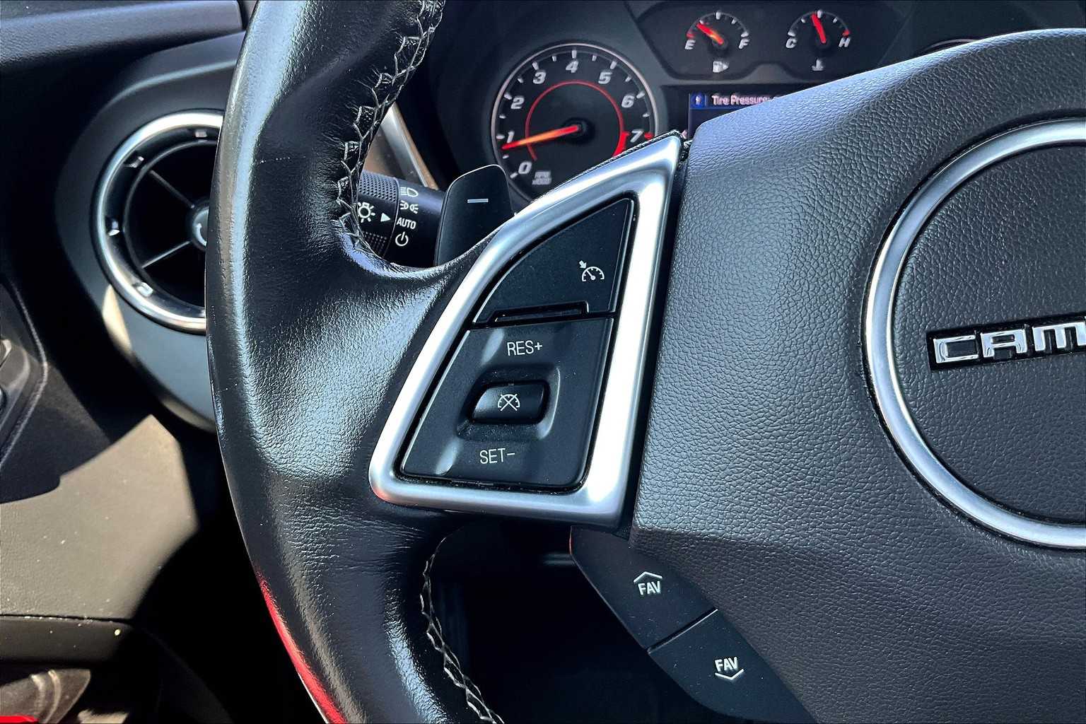 2021 Chevrolet Camaro 1LT - Photo 23