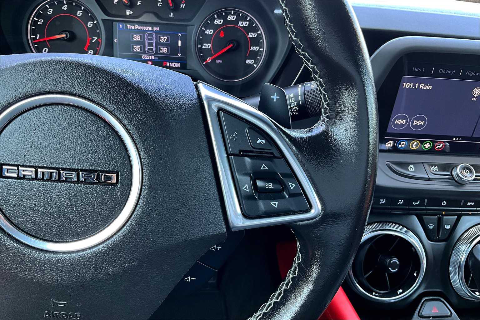 2021 Chevrolet Camaro 1LT - Photo 24