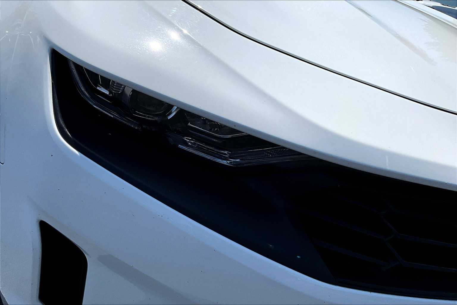 2021 Chevrolet Camaro 1LT - Photo 30