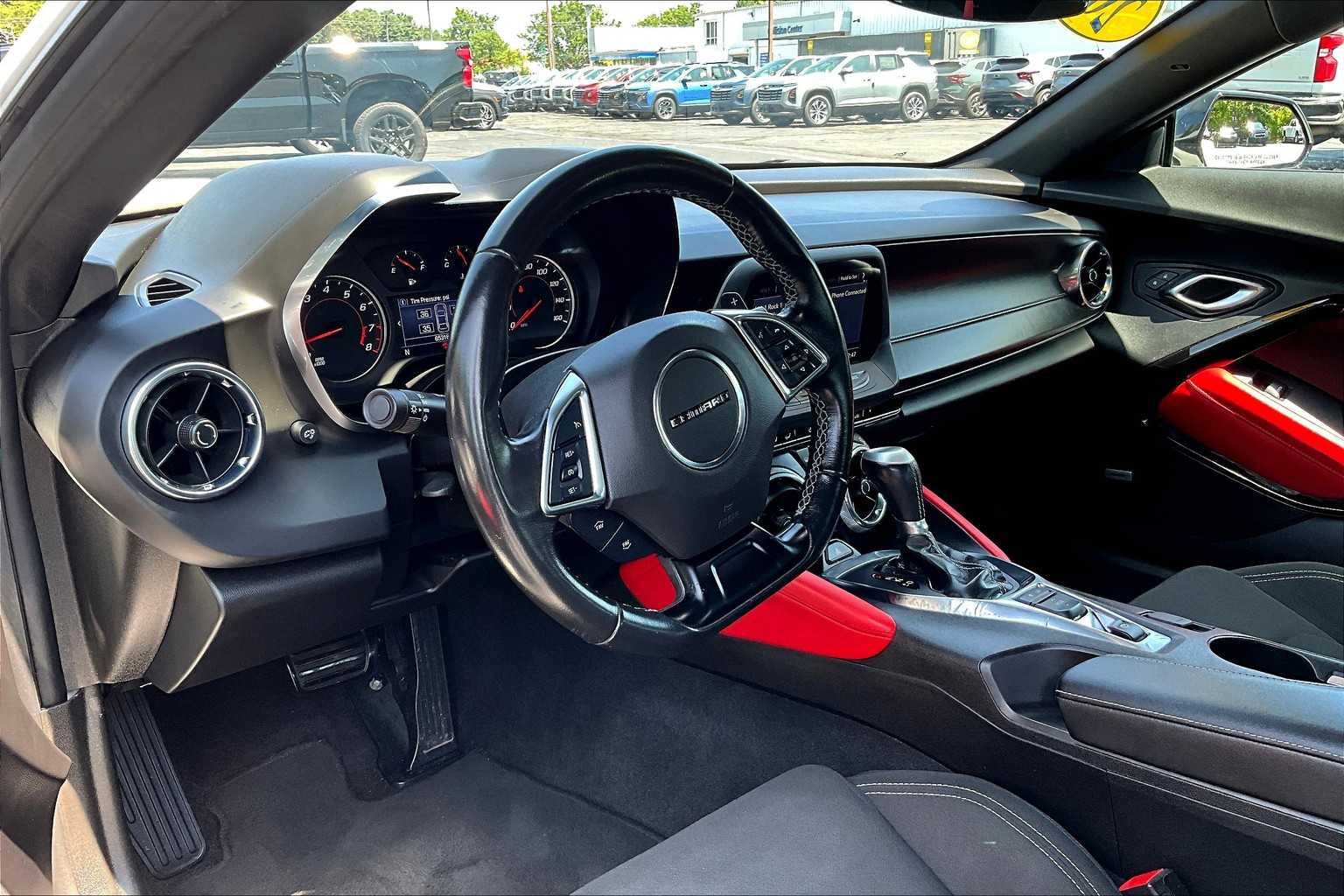 2021 Chevrolet Camaro 1LT - Photo 8