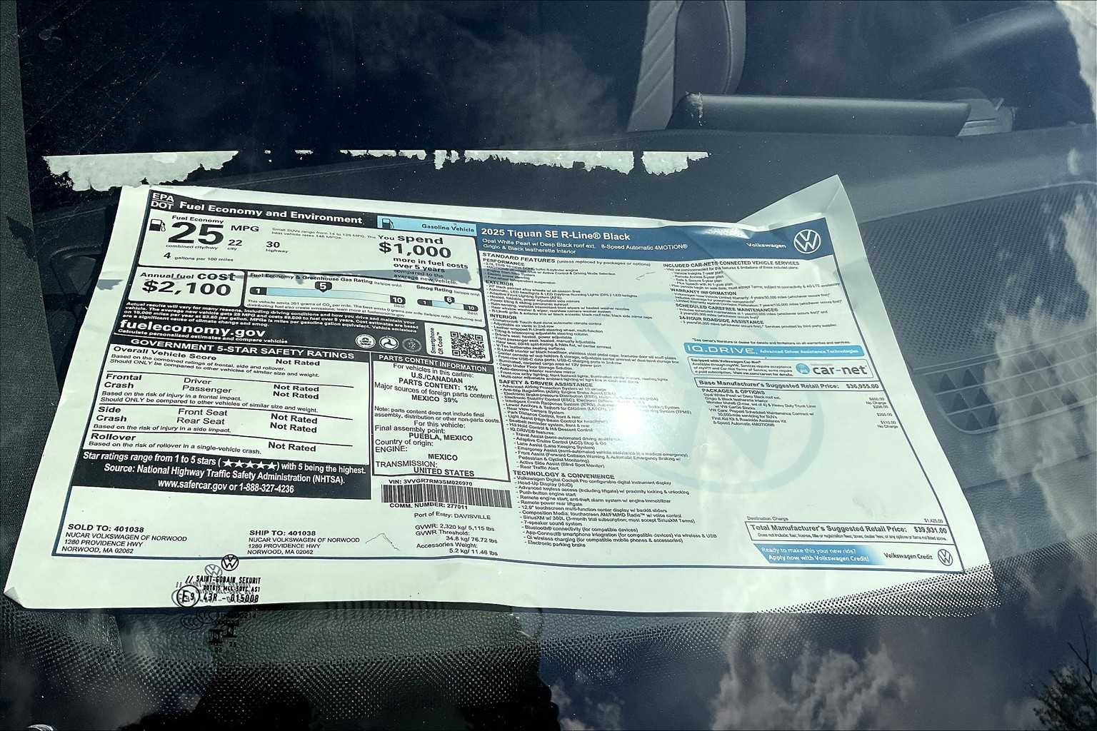 2025 Volkswagen Tiguan SE R-Line Black - Photo 18