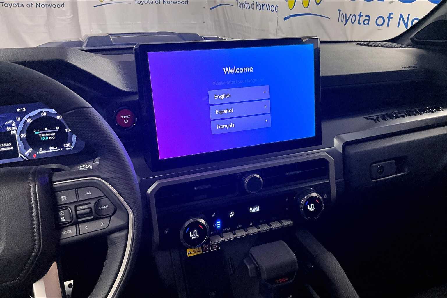 2025 Toyota Tacoma TRD Sport Hybrid - Photo 13
