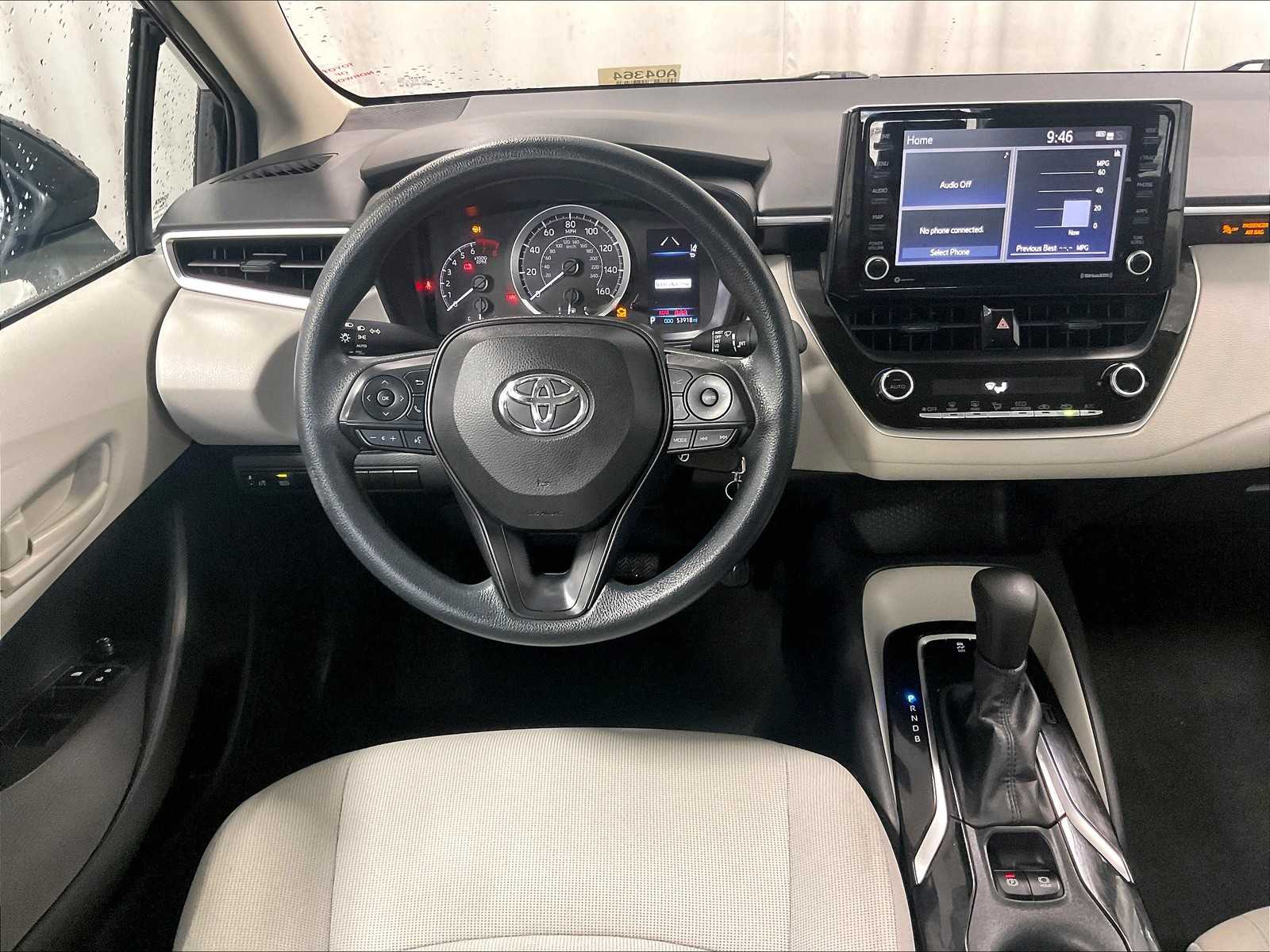 2022 Toyota Corolla LE - Photo 17
