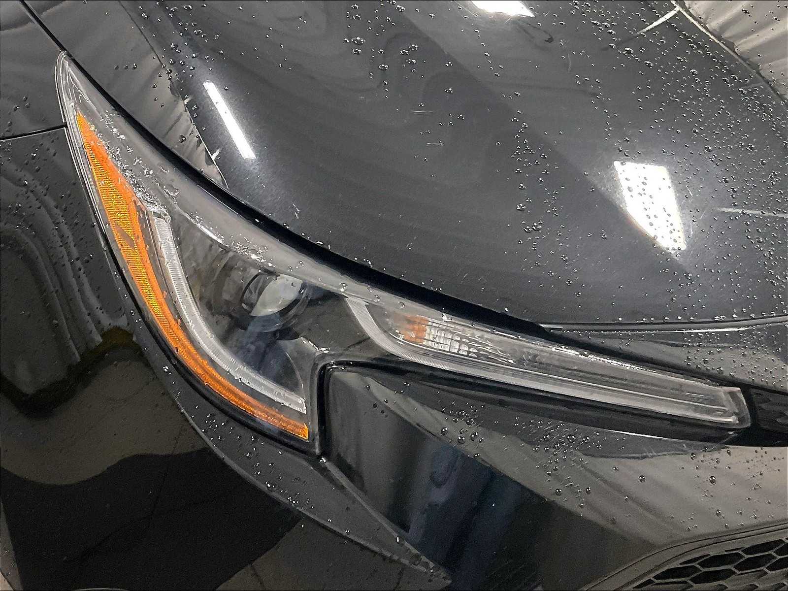 2022 Toyota Corolla LE - Photo 30