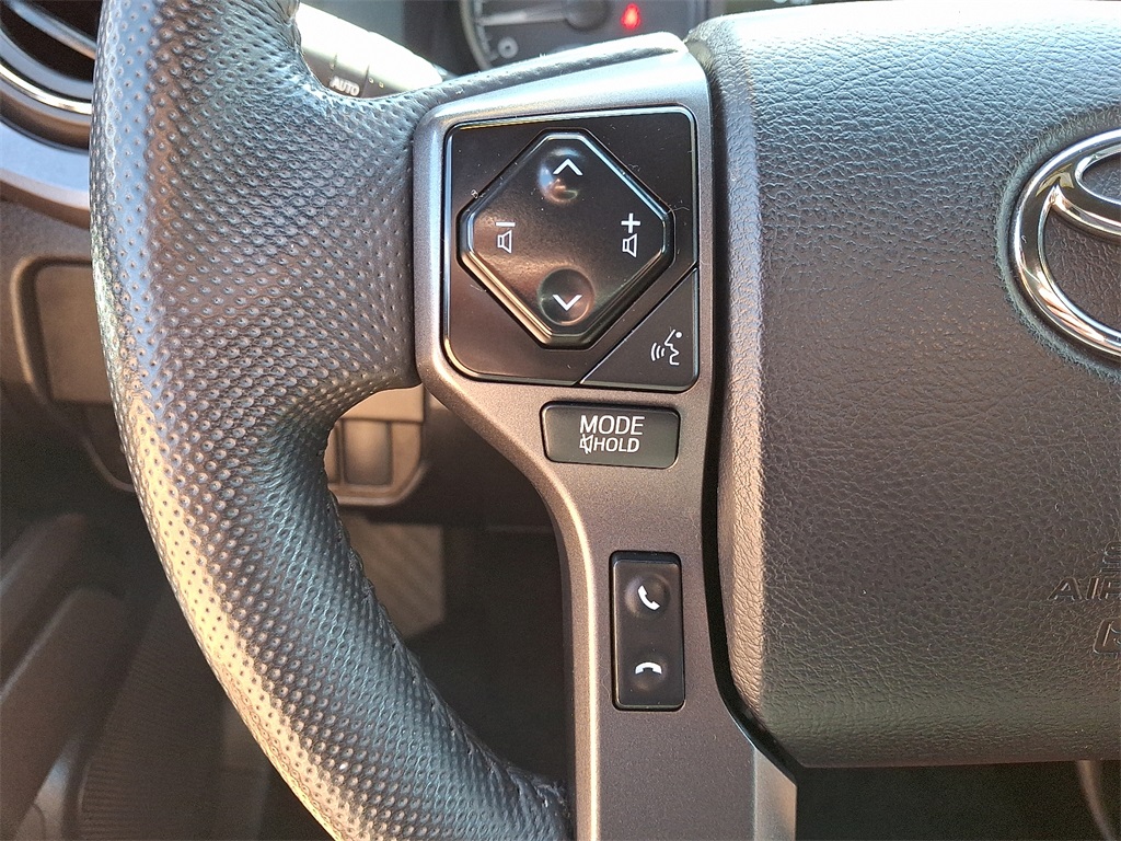 2023 Toyota Tacoma TRD Off-Road - Photo 19