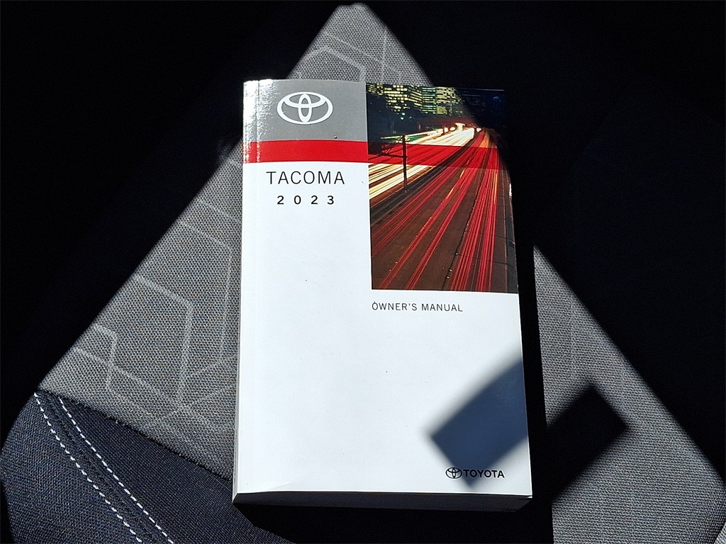 2023 Toyota Tacoma TRD Off-Road - Photo 26