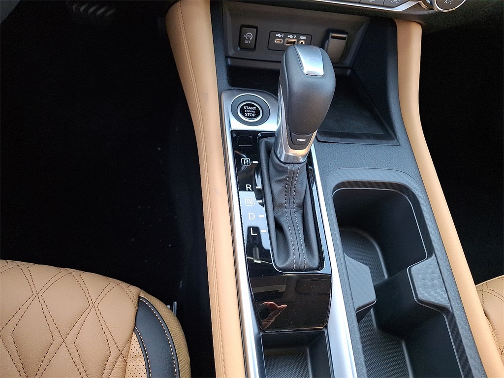 2025 Nissan Sentra SV - Photo 11