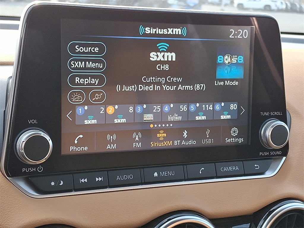 2025 Nissan Sentra SV - Photo 13