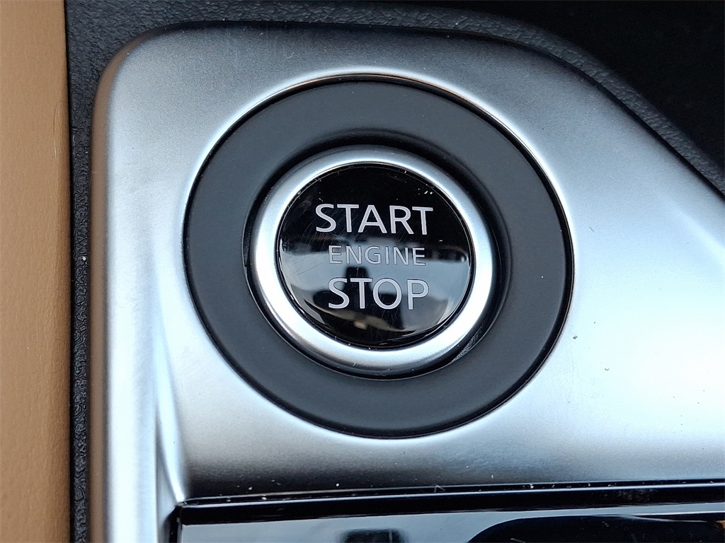 2025 Nissan Sentra SV - Photo 16