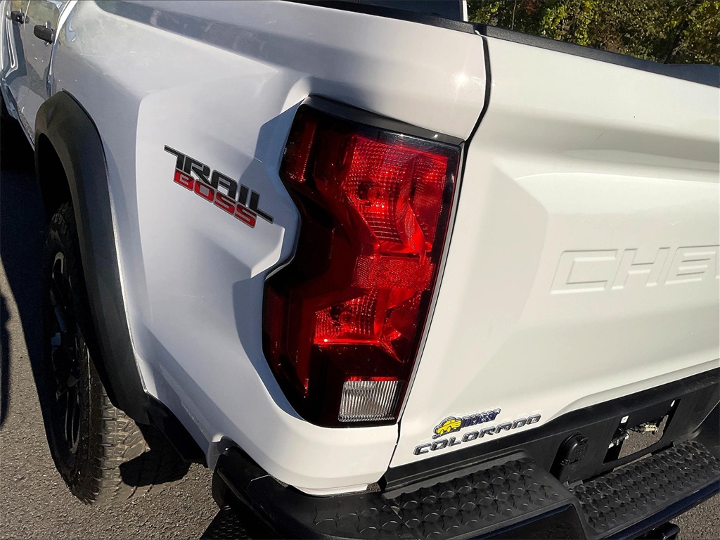 2023 Chevrolet Colorado Trail Boss - Photo 31