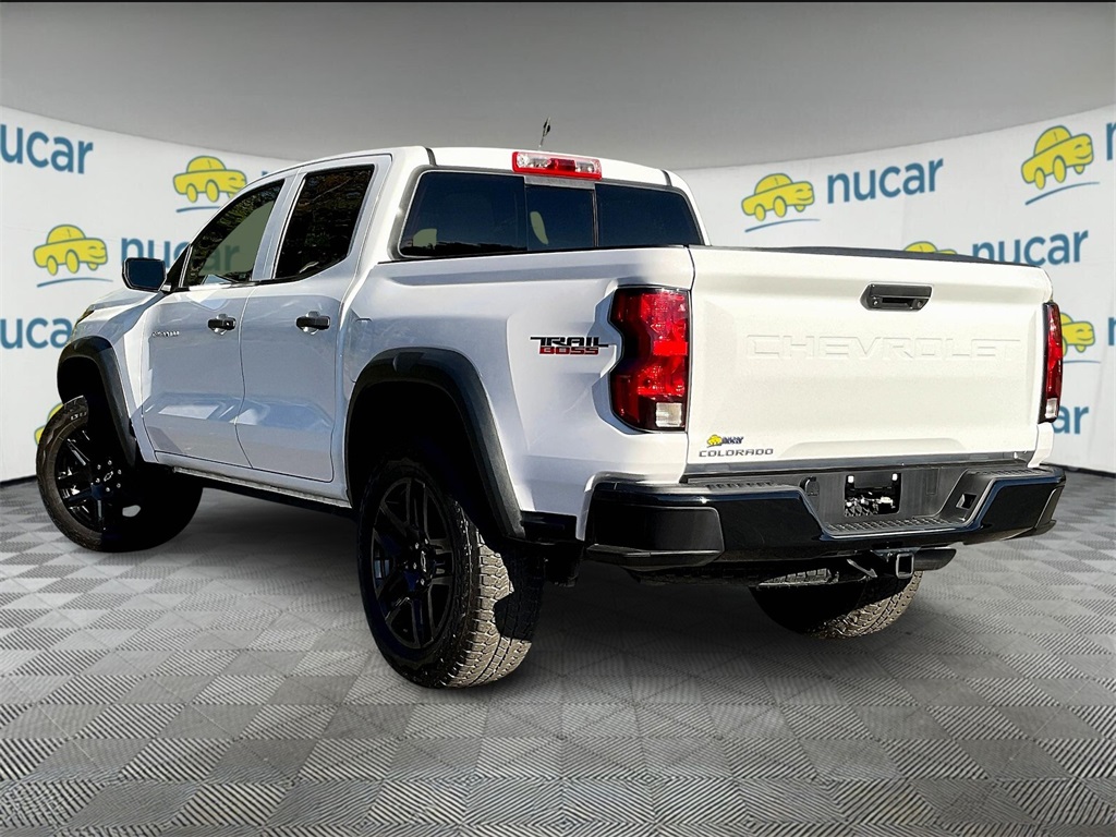 2023 Chevrolet Colorado Trail Boss - Photo 4