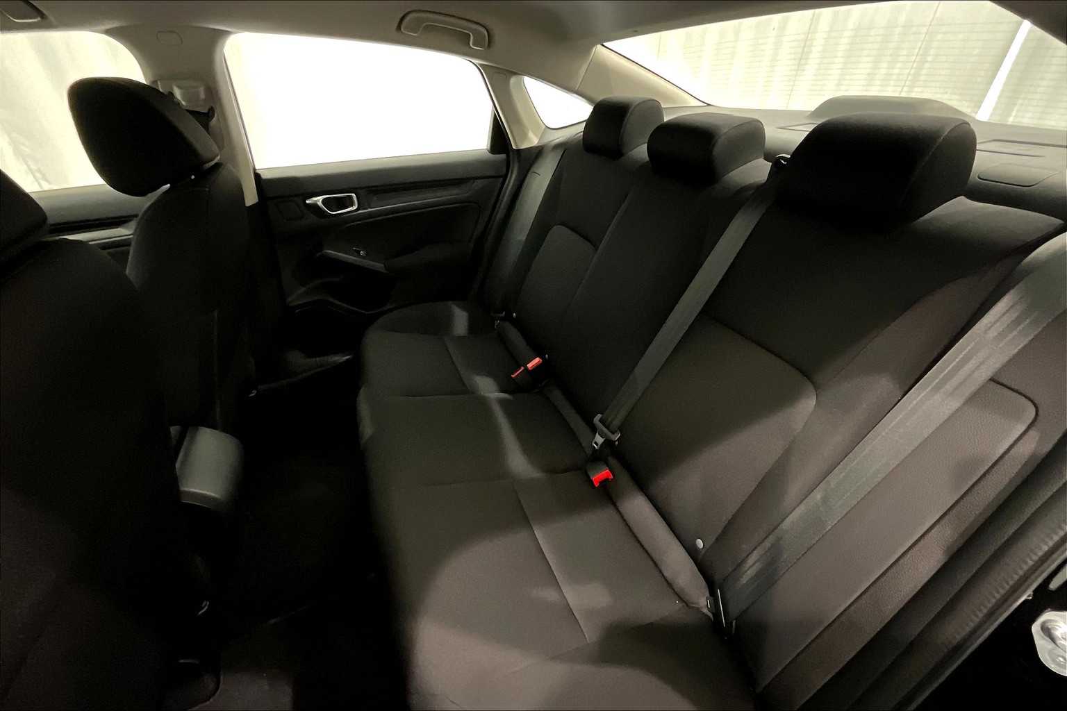 2022 Honda Civic LX - Photo 15