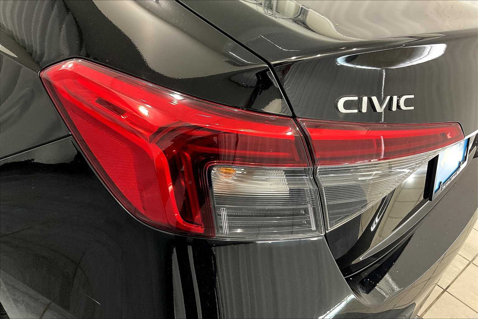 2022 Honda Civic LX - Photo 31