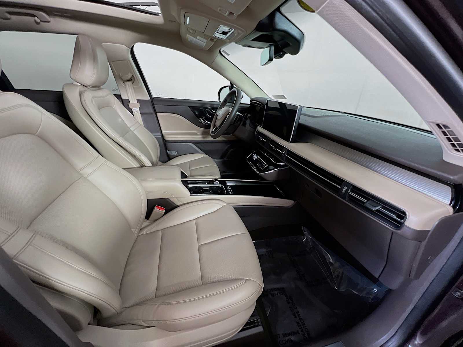 2023 Lincoln Corsair Standard - Photo 28